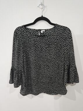 Elle Black Sz Xs White Polka Dot Ruffle Sleeve Blouse
